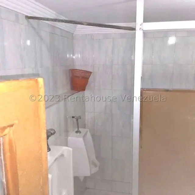 Comercial (Edificio) en Venta en Parroquia La Candelaria, Distrito Metropolitano - 55