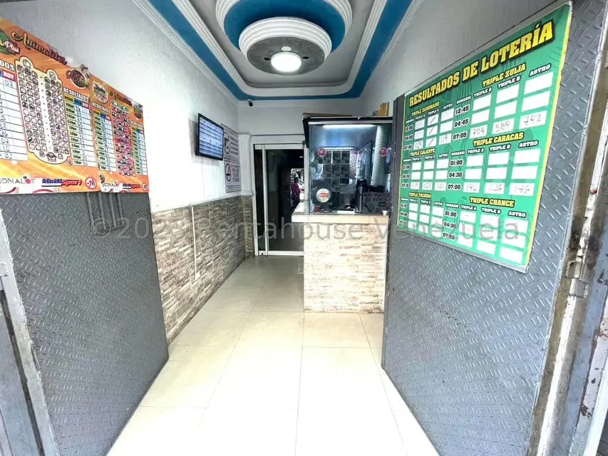 Comercial (Edificio) en Venta en Parroquia La Candelaria, Distrito Metropolitano - 58