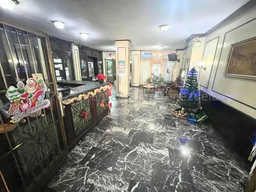 Comercial (Edificio) en Venta en Parroquia La Candelaria, Distrito Metropolitano - 6