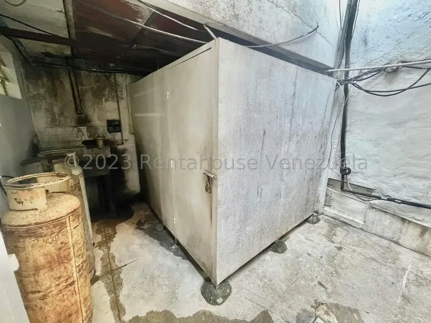 Comercial (Edificio) en Venta en Parroquia La Candelaria, Distrito Metropolitano - 74