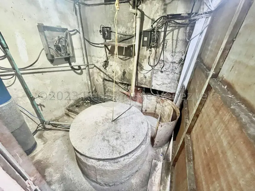 Comercial (Edificio) en Venta en Parroquia La Candelaria, Distrito Metropolitano - 75