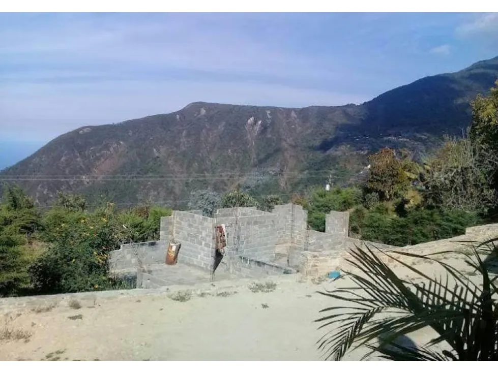 Terreno en Venta en Galipán 218 mts2 - 7