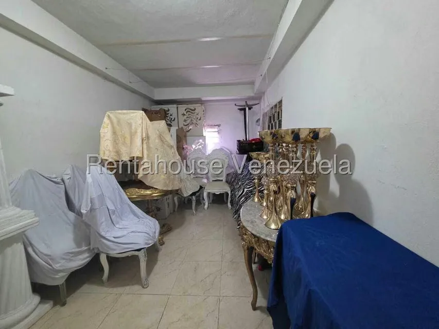 Casa (1 Nivel) en Venta en La California Sur, Distrito Metropolitano - 18