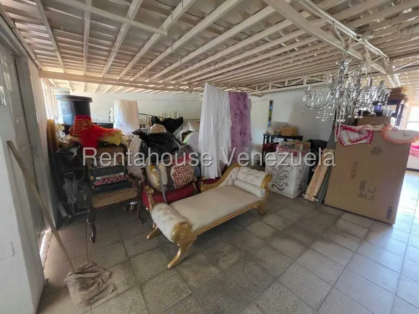 Casa (1 Nivel) en Venta en La California Sur, Distrito Metropolitano - 22