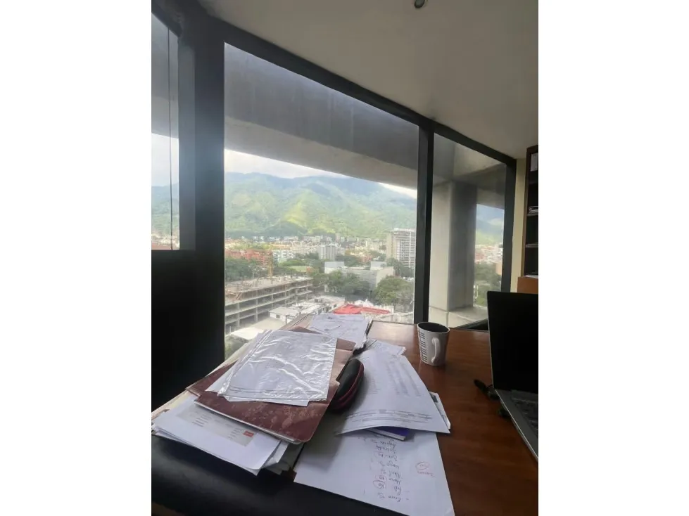 Se alquila oficina 250m2 La Castellana 5249 - 11
