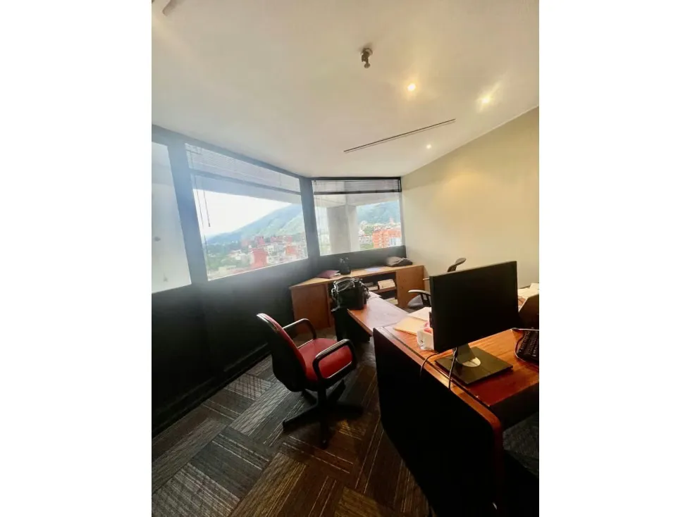 Se alquila oficina 250m2 La Castellana 5249 - 3