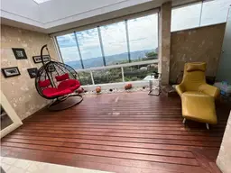 View 10