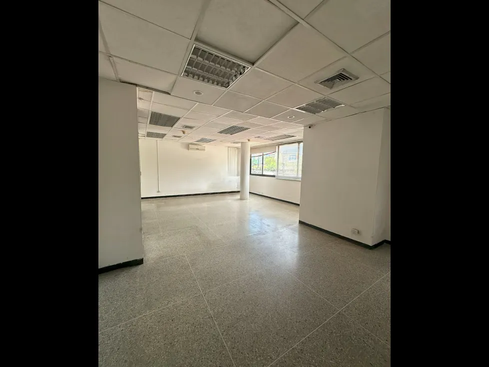 Casa en venta 900m², Los Chaguaramos - 2