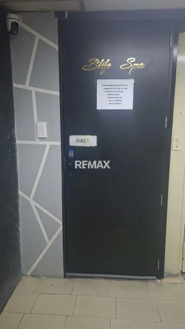 OFICINA COMERCIAL EN VENTA - 13