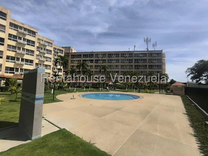 Apartamento (1 Nivel) en Venta en Agua Sal, Miranda - 3