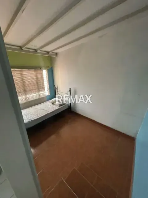 casa en alquiler para uso familiar o comercial ubicada en una excelente zona comercial avenida Venezuela con 13 y 14 - 8