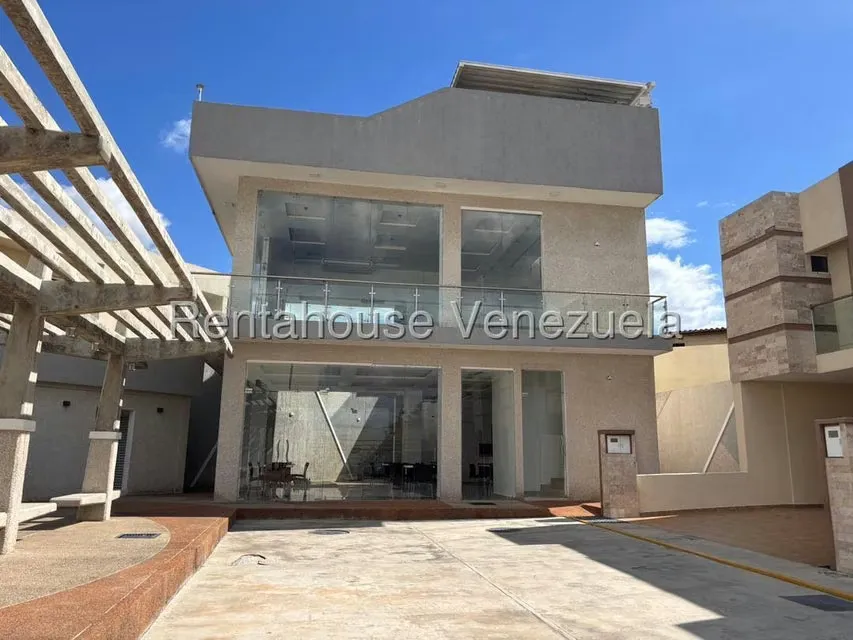 Casa (Duplex) en Venta en Villa Paris, Lara - 26