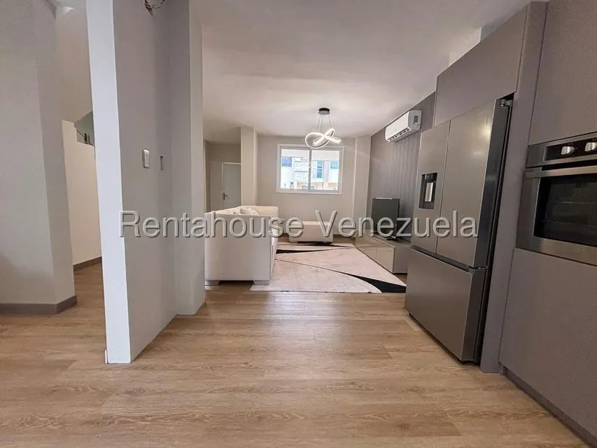 Casa (Duplex) en Venta en Villa Paris, Lara - 7
