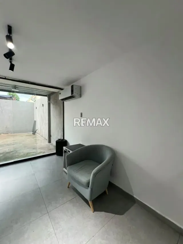 EN VENTA MODERNO TOWNHOUSE EN CONJUNTO LOS AZULEJOS TOTALMENTE REMODELADO Y EQUIPADO - 19