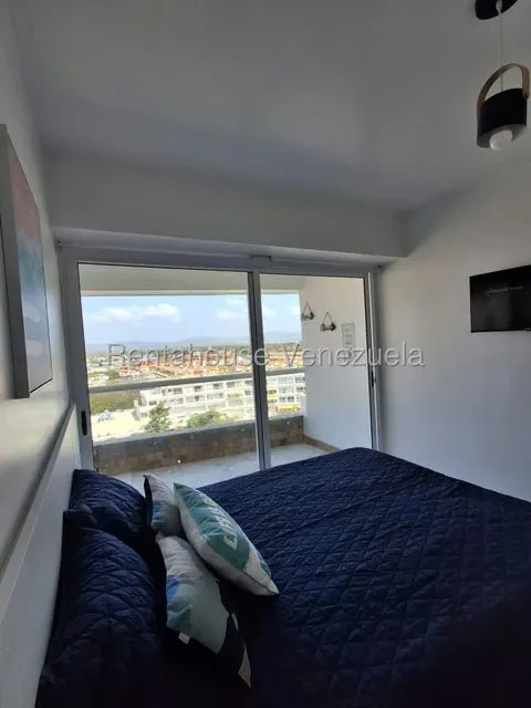 Apartamento (1 Nivel) en Venta en Puerto Encantado, Miranda - 4