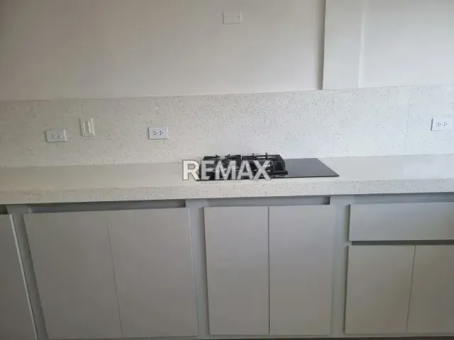 EN VENTA ESPECTACULAR CASA A ESTRENAR EN LA URBANIZACIÓN ROCA DEL LLANO - 13