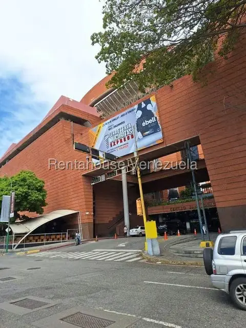 Local Comercial en Alquiler en La Castellana, Distrito Metropolitano - 13
