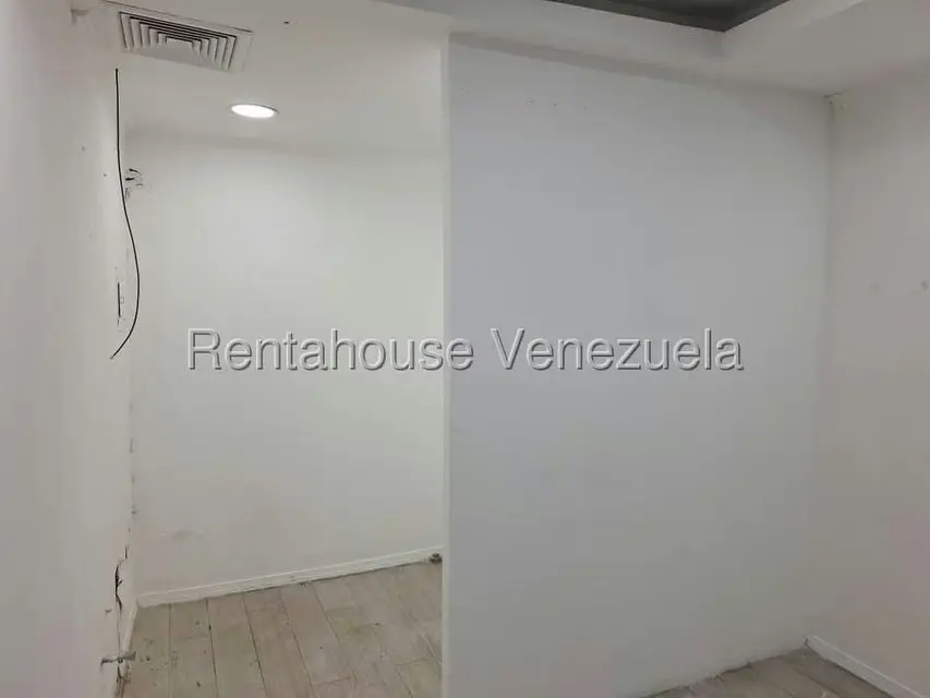 Local Comercial en Alquiler en La Castellana, Distrito Metropolitano - 7