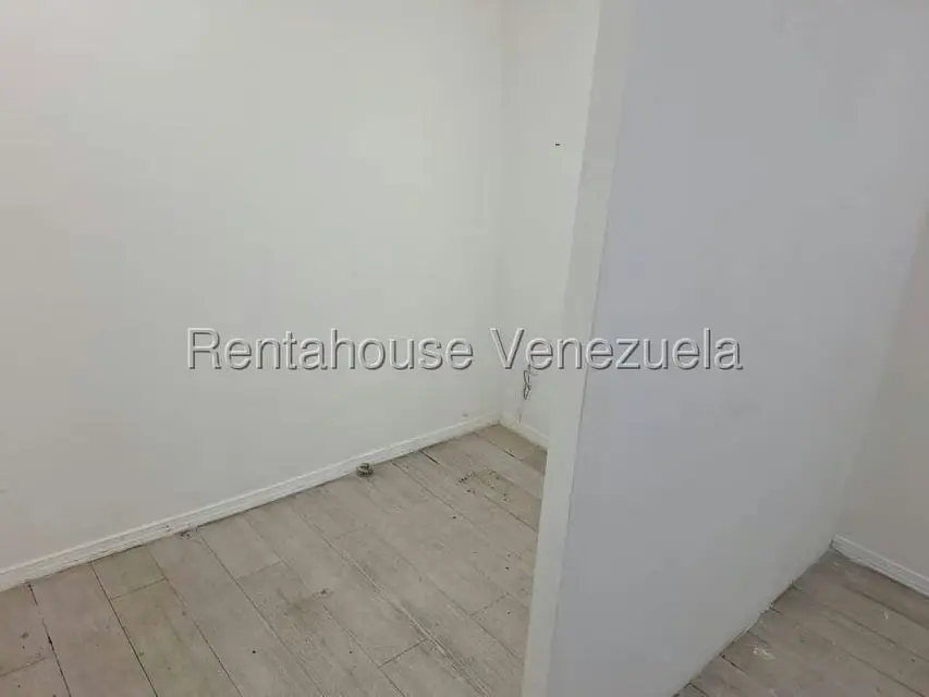 Local Comercial en Alquiler en La Castellana, Distrito Metropolitano - 8