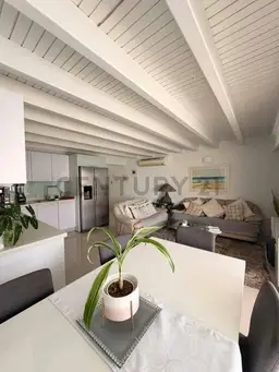 View 3