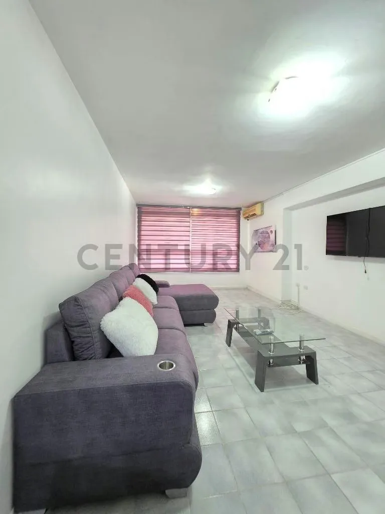 En Alquiler apartamento en el Conjunto Residencial Cerromar - 3