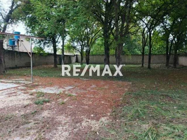 Terreno en Venta Santa Cruz de Aragua - 2