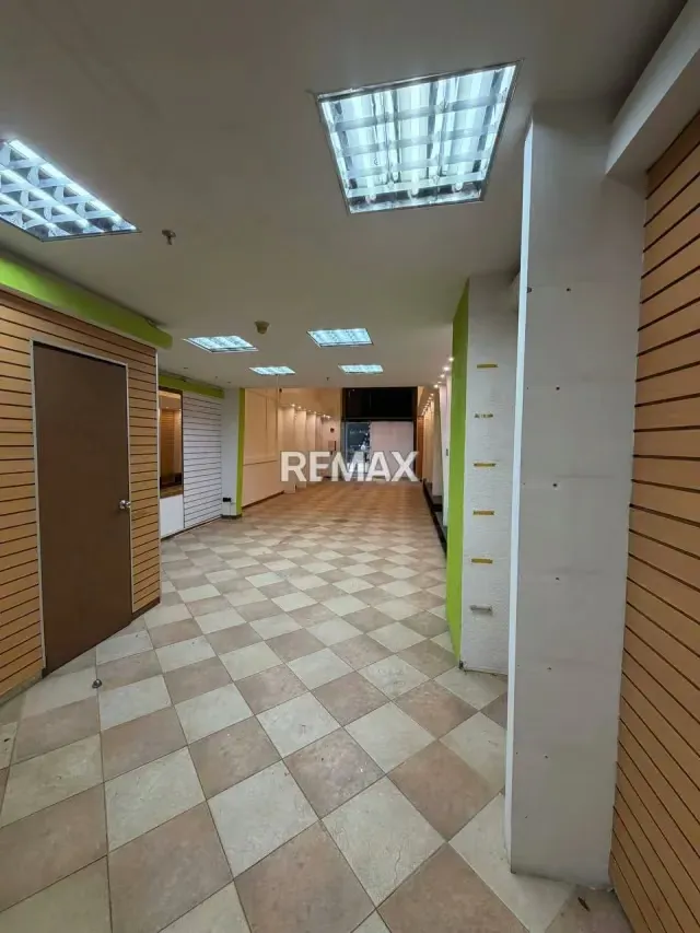 Alquiler de local Centro Comercial 78,91m2 en Terrazas de la Lagunita - 6