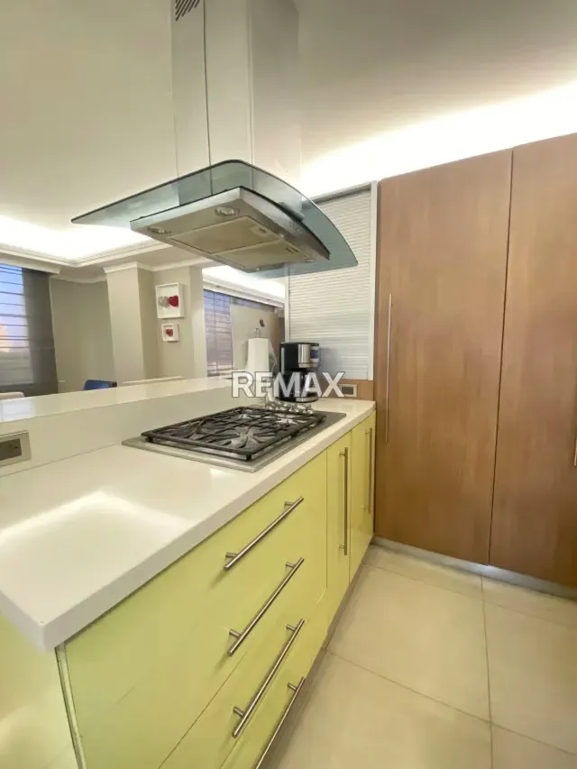 APARTAMENTO EN VENTA EN EDIF. BONGLI ZONA NORTE EN MARACAIBO - 3