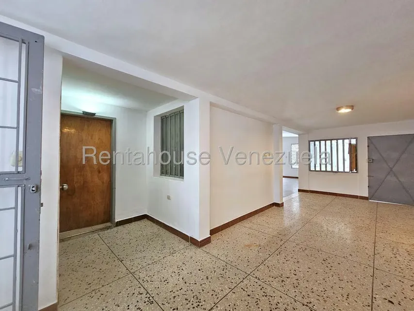 Casa (1 Nivel) en Venta en Patarata, Lara - 17