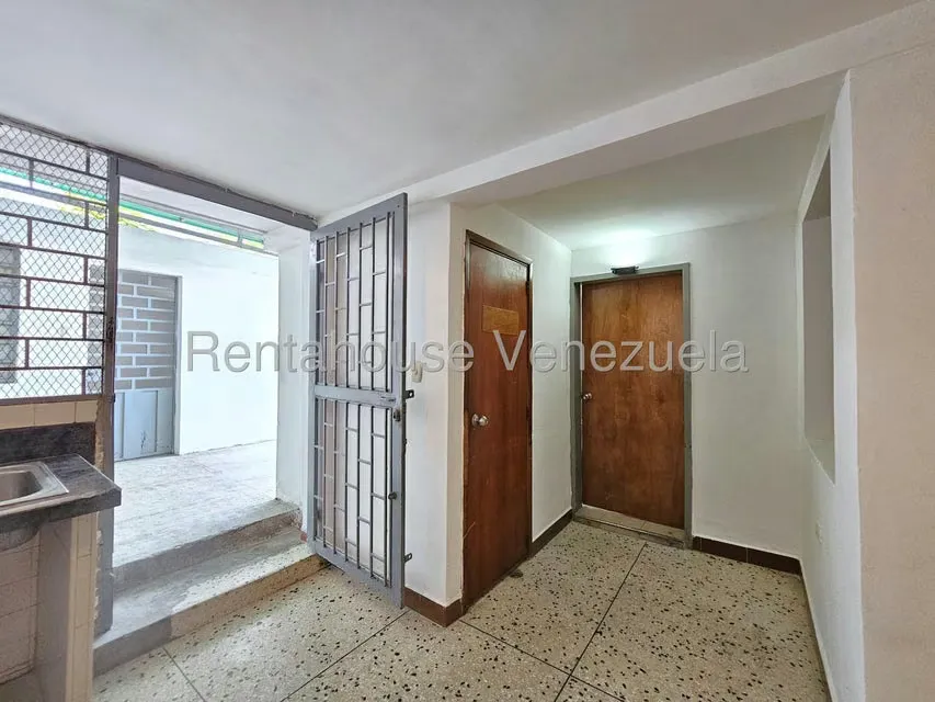 Casa (1 Nivel) en Venta en Patarata, Lara - 18