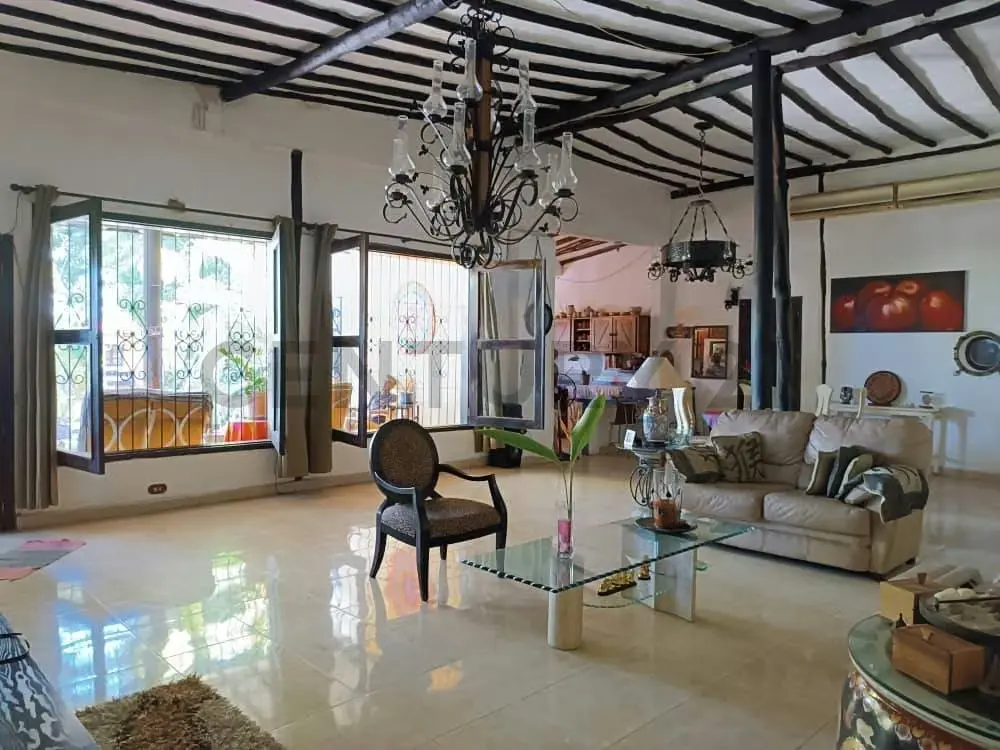 Casa Ideal Para Posada y Local Comercial - 11