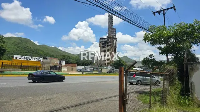 En Venta terreno en San Diego Los Jarales 18918mtrs2 al lado del CC Los Jarales y CC Metroplaza - 4