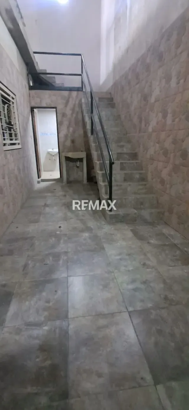 Venta de Casa para uso comercial y residencial ubicada en el centro de Cagua - 11
