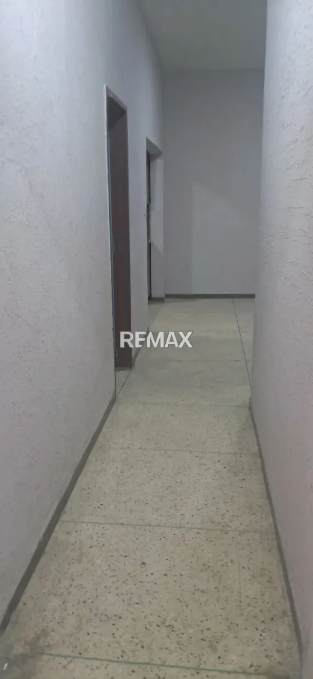 Venta de Casa para uso comercial y residencial ubicada en el centro de Cagua - 2