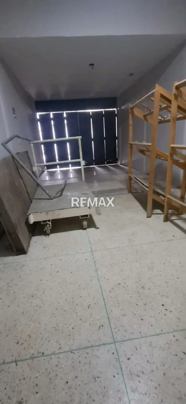 Venta de Casa para uso comercial y residencial ubicada en el centro de Cagua - 7