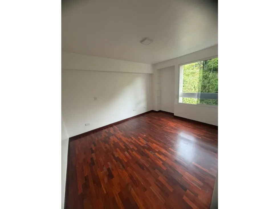 Vendo apartamento 200m2 4h/5b/2p Los Naranjos 0497 - 7