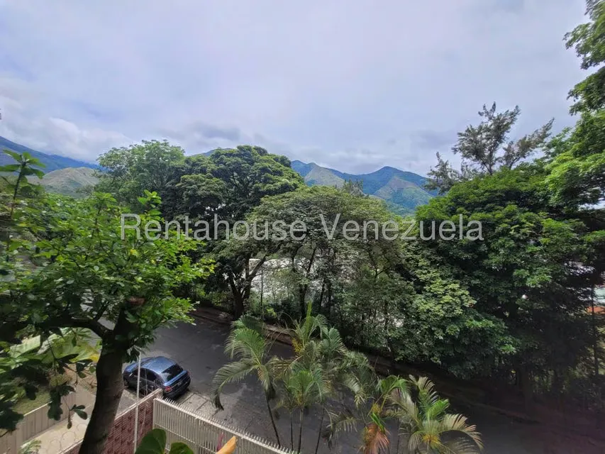 Apartamento (1 Nivel) en Venta en La Urbina, Distrito Metropolitano - 2