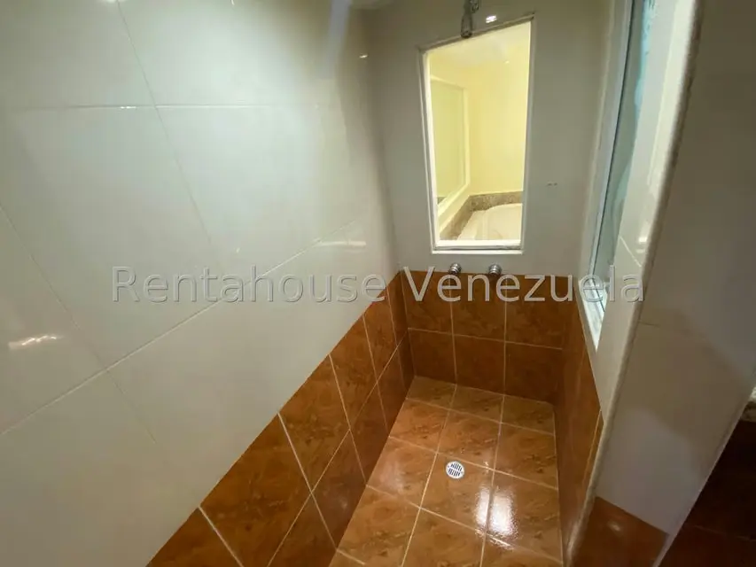 Comercial (Posada) en Venta en Municipio Carrizal, Miranda - 19