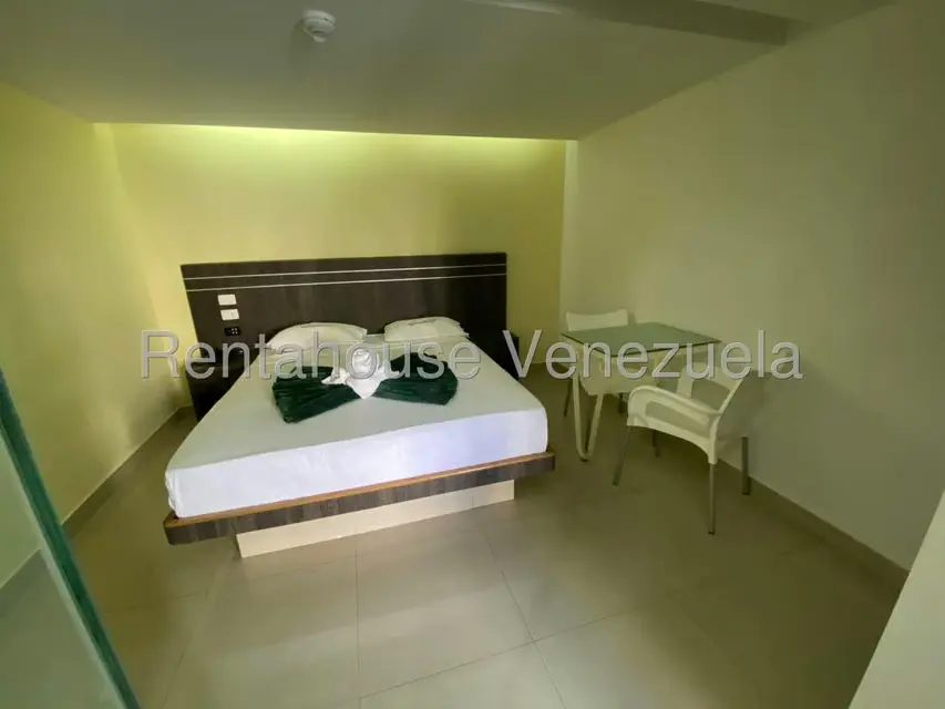 Comercial (Posada) en Venta en Municipio Carrizal, Miranda - 24