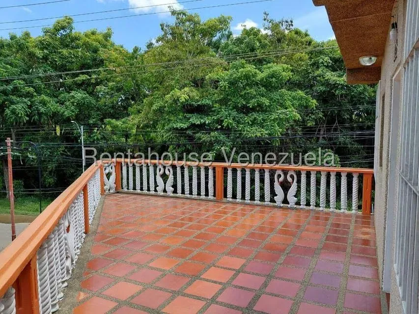 Casa (Multipes Niveles) en Venta en Mesa Grande, Miranda - 24