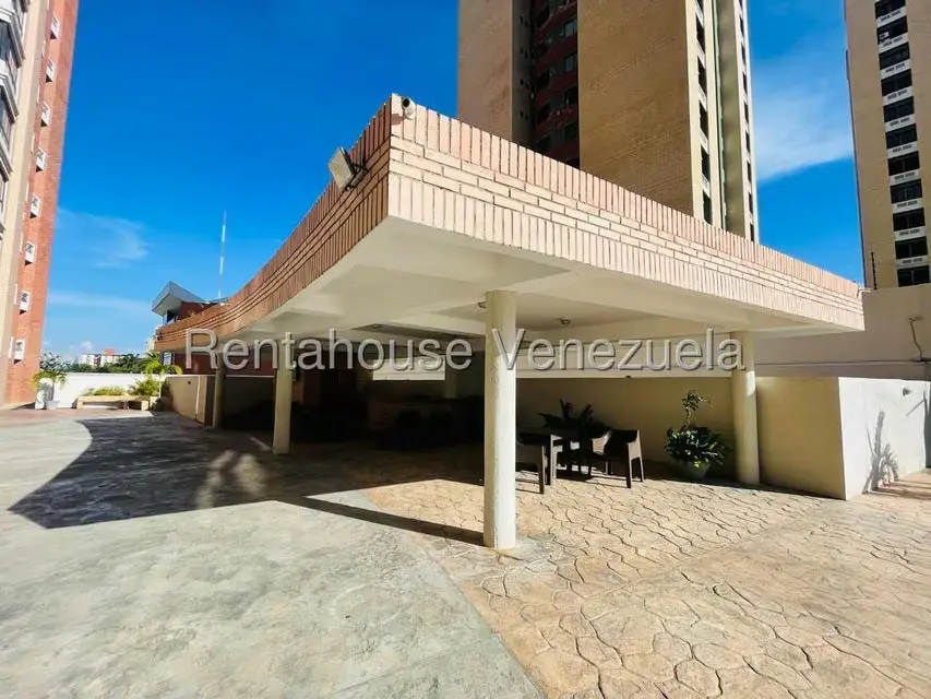 Apartamento (1 Nivel) en Venta en Parroquia Santa Rosa, Lara - 26