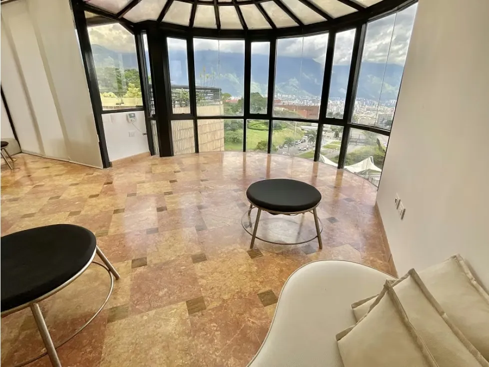 Se vende PH 1100 m2 4h+2s/5.5b+s/7p Colinas de Valle Arriba - 18
