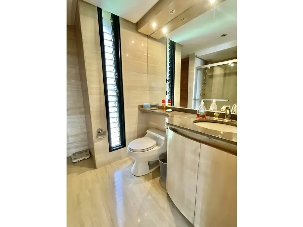 Se vende PH 1100 m2 4h+2s/5.5b+s/7p Colinas de Valle Arriba - 10