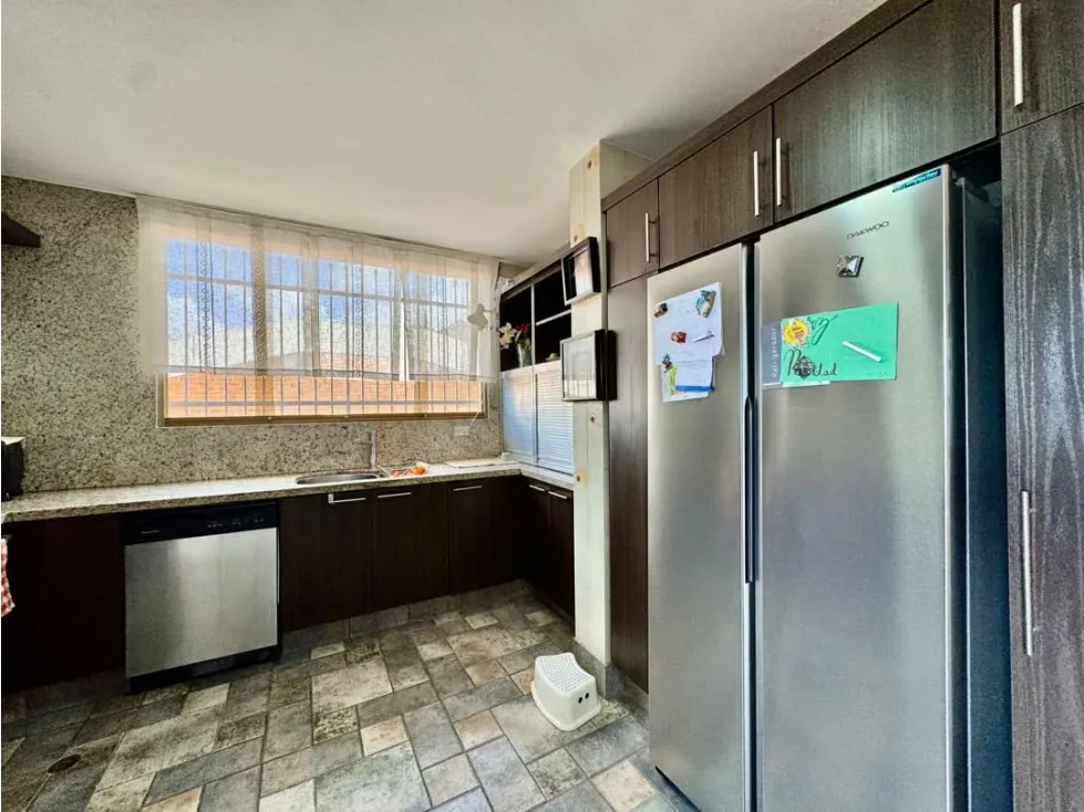 Se vende casa 400m2 4h+s/7b/5p Los Naranjos - 6