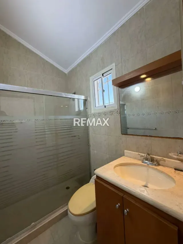 Townhouse en Venta Villa Florencia Av. milagro norte - 11
