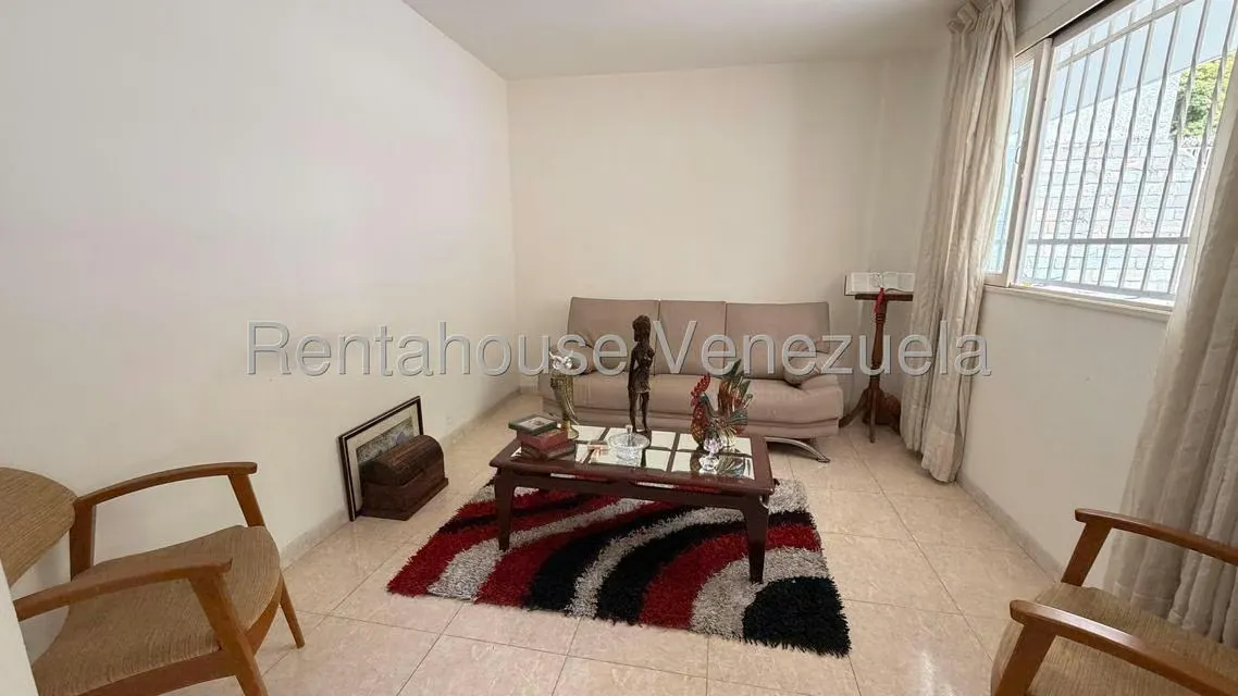 Casa (Duplex) en Venta en Macaracuay, Distrito Metropolitano - 3