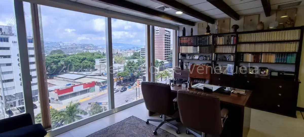 Oficina en Venta en Los Palos Grandes, Distrito Metropolitano - 14