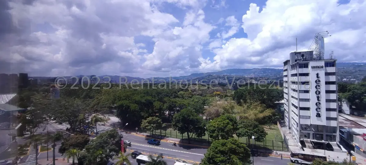 Oficina en Venta en Los Palos Grandes, Distrito Metropolitano - 17