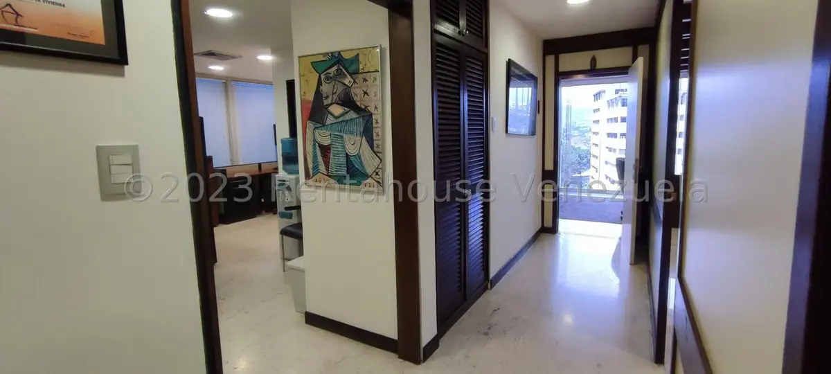 Oficina en Venta en Los Palos Grandes, Distrito Metropolitano - 19