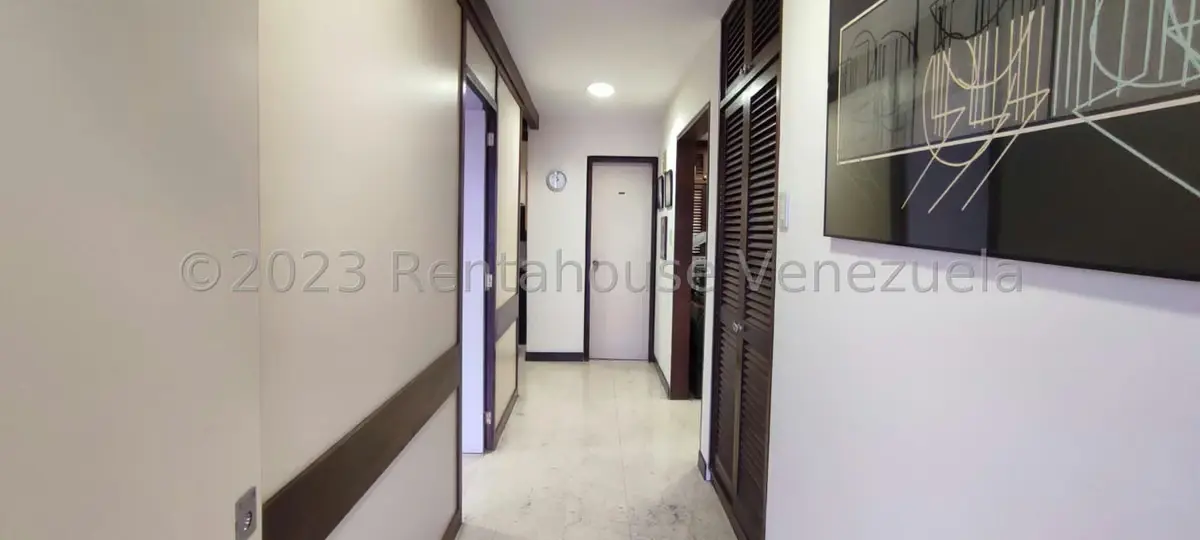 Oficina en Venta en Los Palos Grandes, Distrito Metropolitano - 21